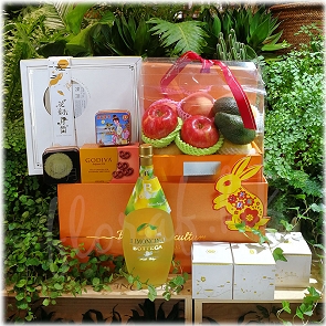 M23 中秋水果籃Hamper Bottega 台灣凍頂烏龍茶禮盒 Godiva   M23 中秋水果籃Hamper Bottega 台灣凍頂烏龍茶禮盒 Godiva